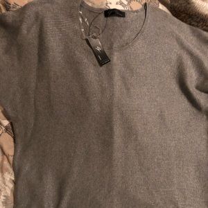 Size 1x super soft stretchy over size sweater